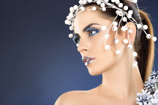 СВЕЧАНА ШМИНКА: Тајна у очима скривена